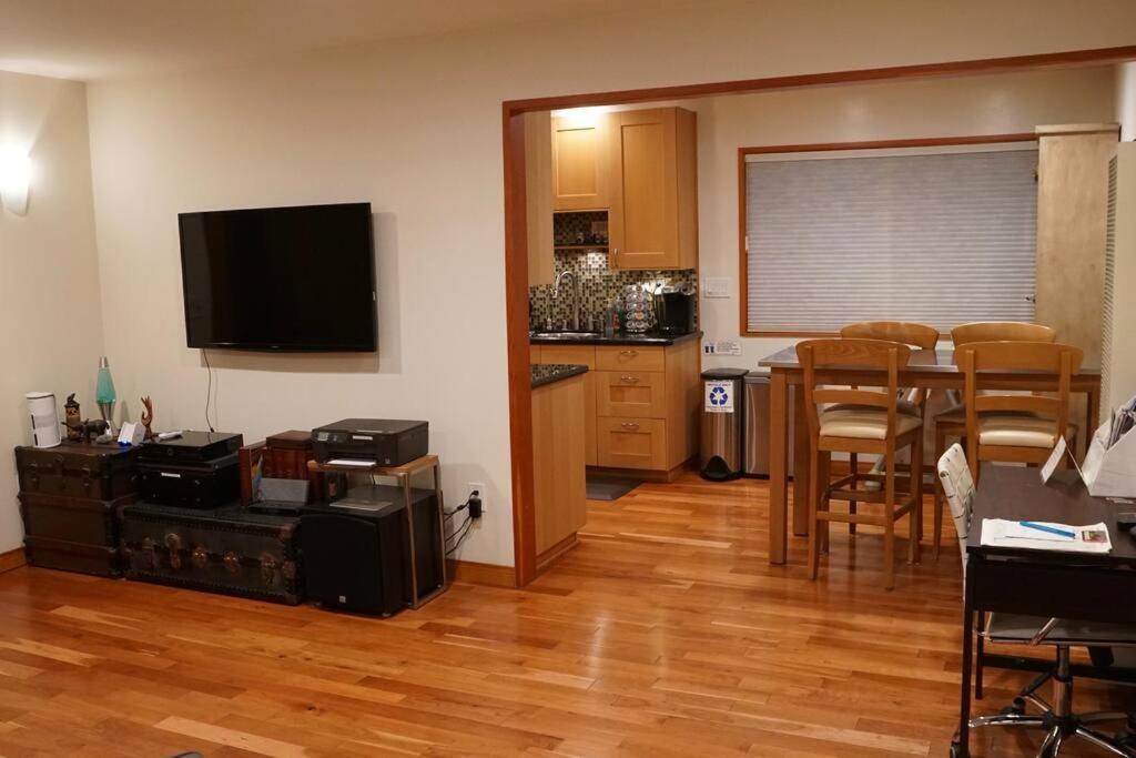 Luxury 1 Bedroom Unit-Walk To Beach -Baby Friendly Los Angeles Exterior foto